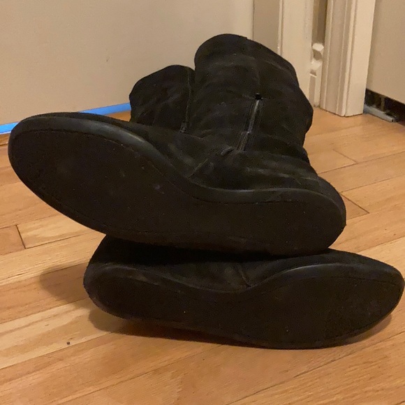 Like NEW B2 suede boots 38 - Picture 3 of 5